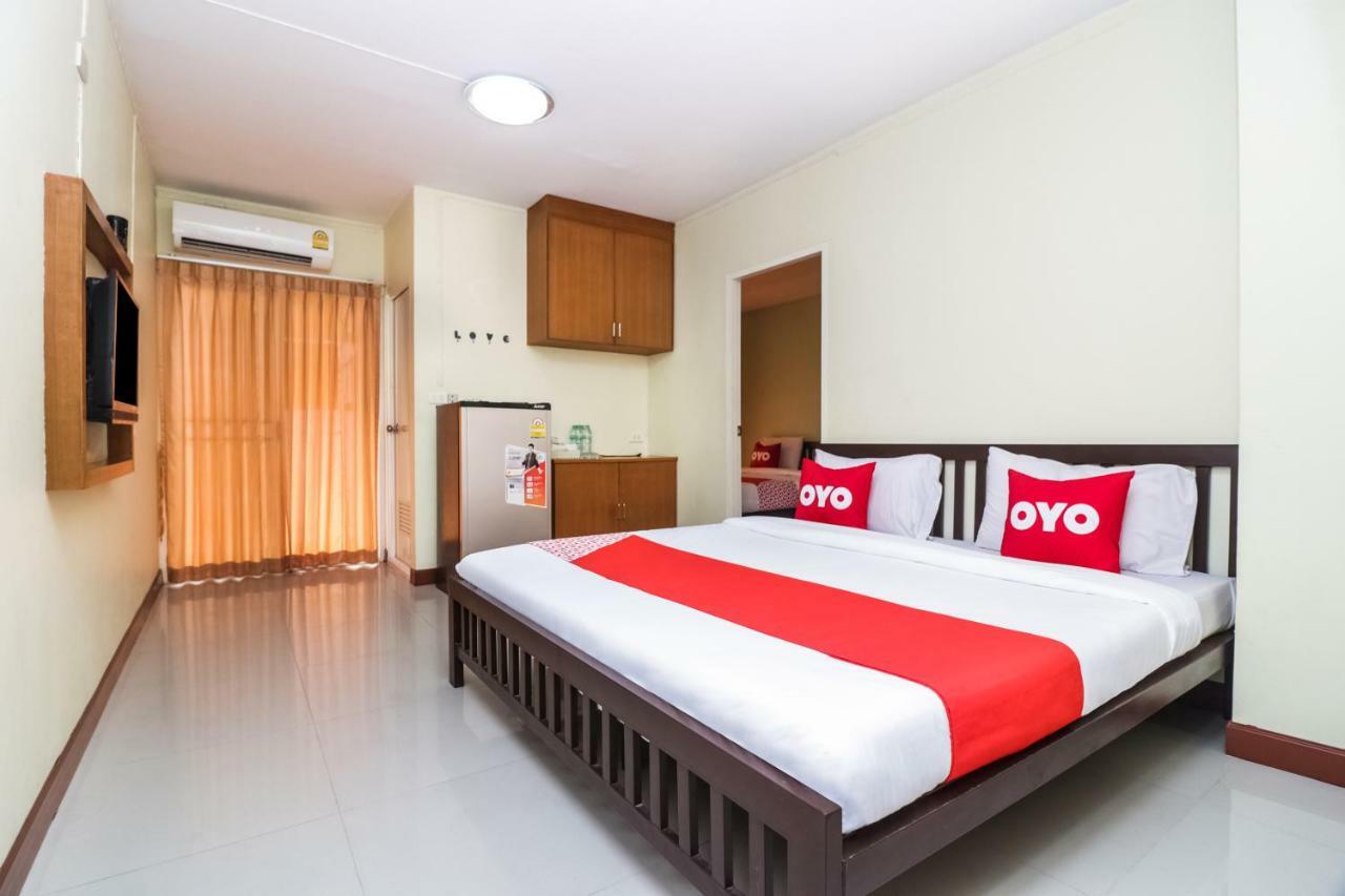 Oyo 237 Thitikorn Grandview Hotel Ban Pak Khlong Si Kültér fotó