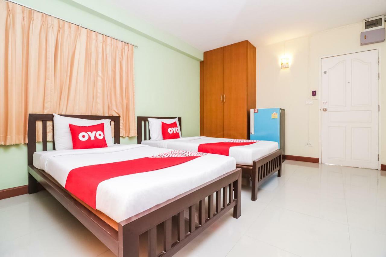 Oyo 237 Thitikorn Grandview Hotel Ban Pak Khlong Si Kültér fotó